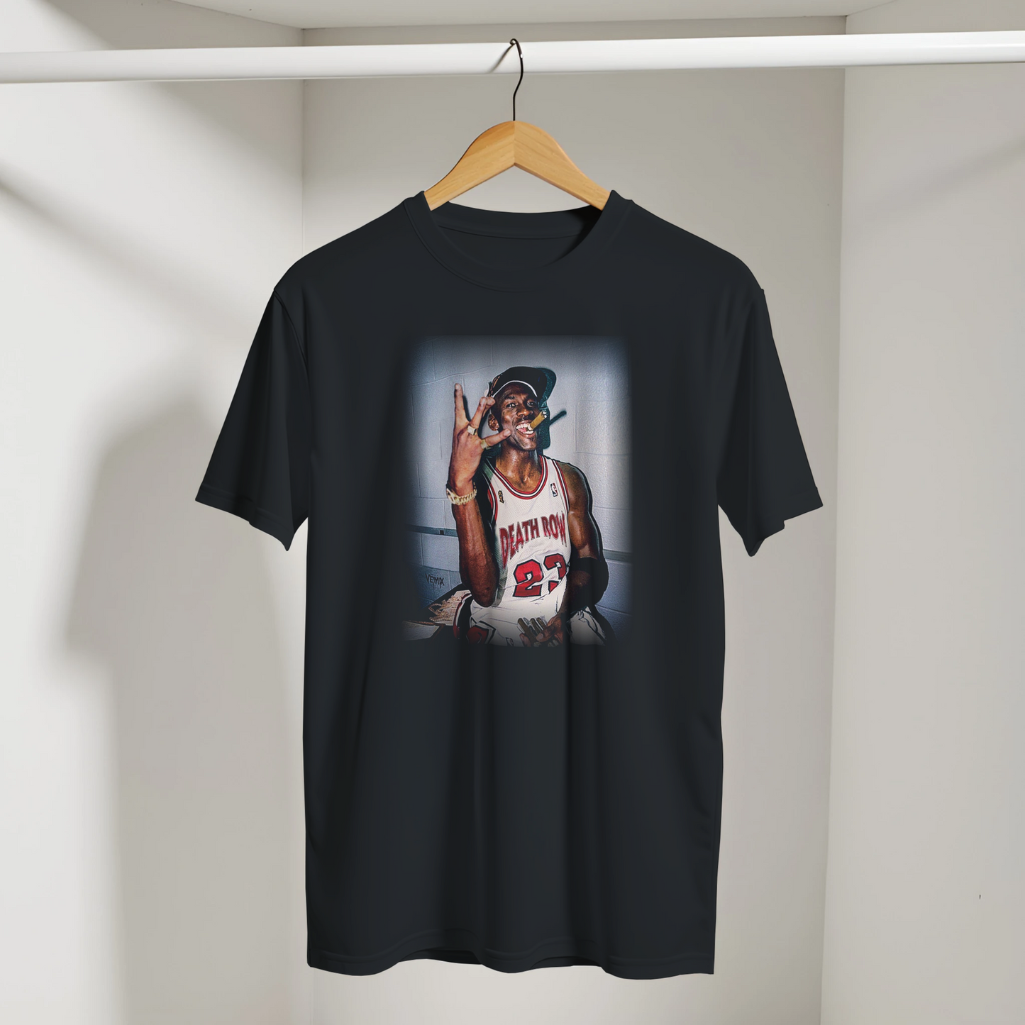 2b3f3004-0b29-49a9-a832-e21f5188fe15