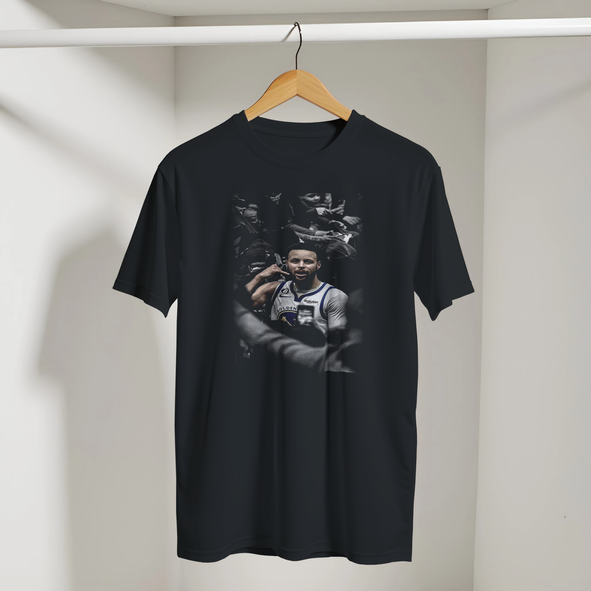 dee79a42-b569-4d44-80e5-8e41a7b52a3d